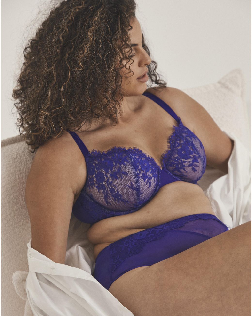 Pretty Secrets Blue Lace Non Padded Wired Bra
