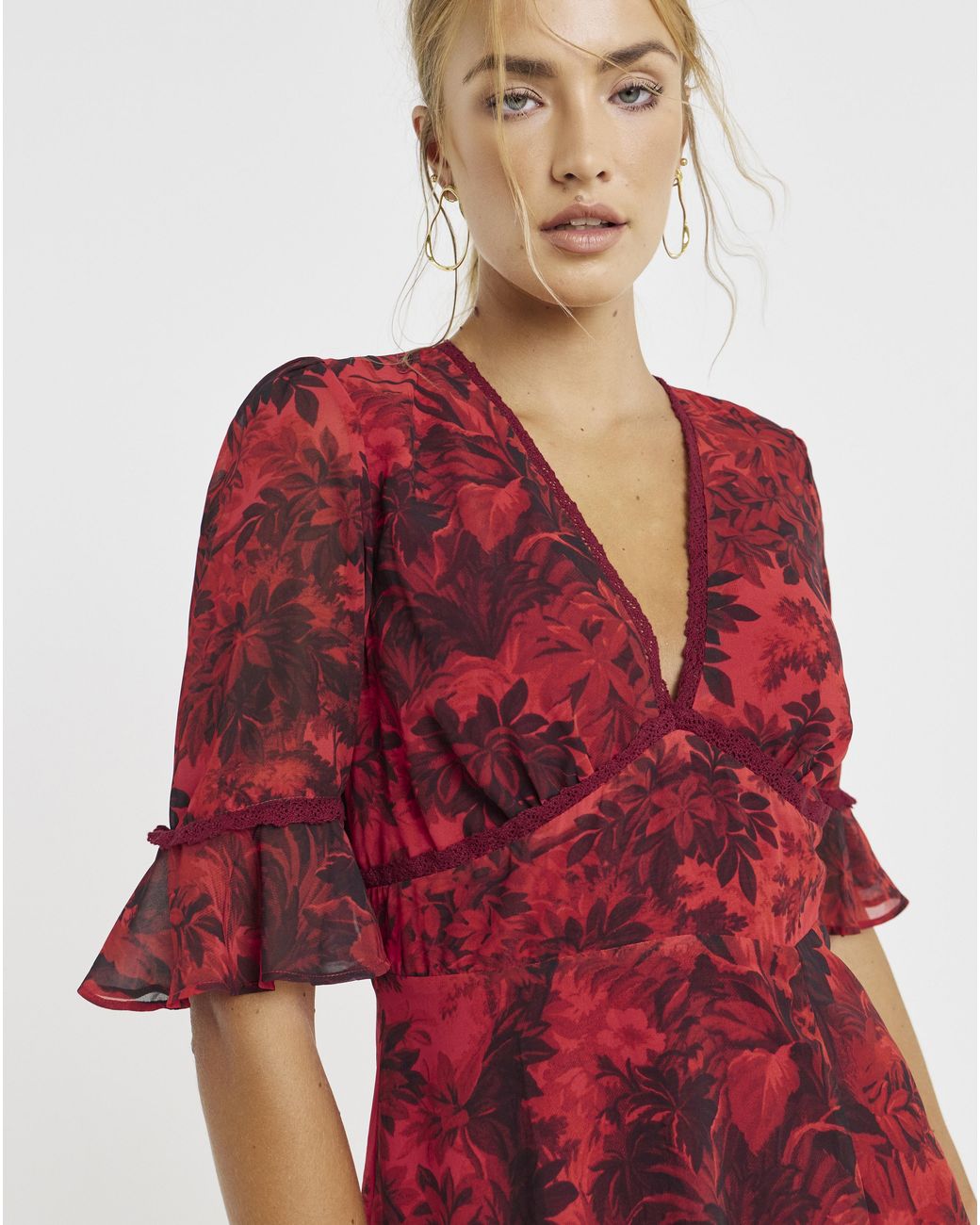 Hope & Ivy Red Aaliyah Maxi Dress