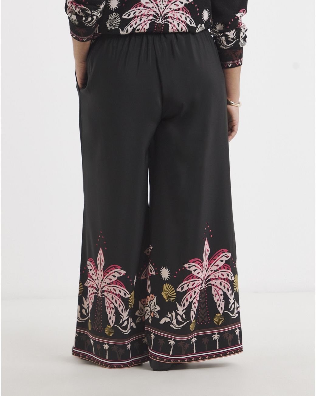 Simply Be Black Palm Printed Palazzo Trouser