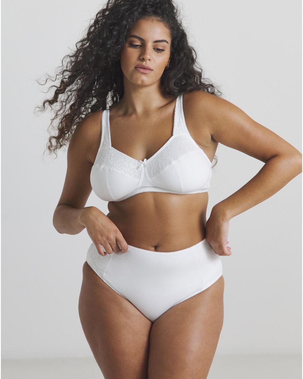 Pretty Secrets White 2 Pack New Sarah Full Cup Non Wired Bras