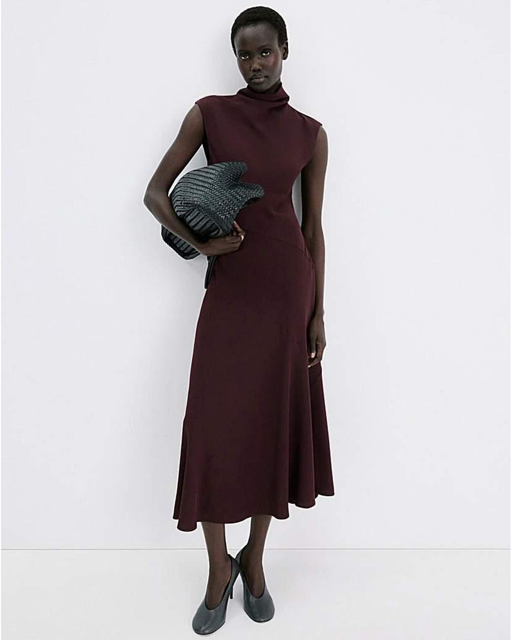 Mango Red A-Line Turtleneck Sleeveless Dress