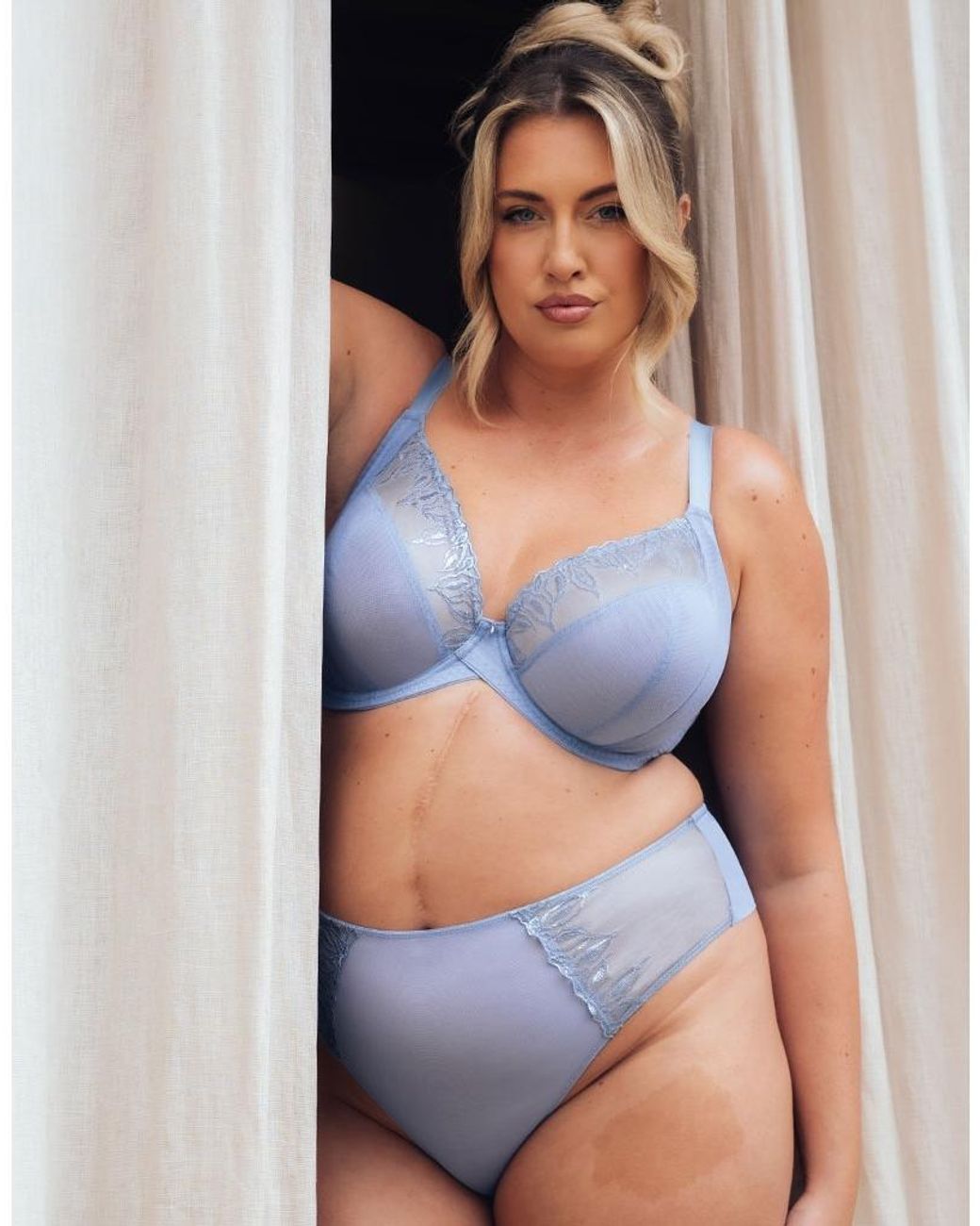 Curvy Kate Blue Flare Full Plunge Bra