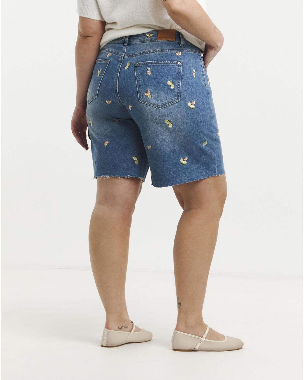 Simply Be Blue Fruit Bermuda Short