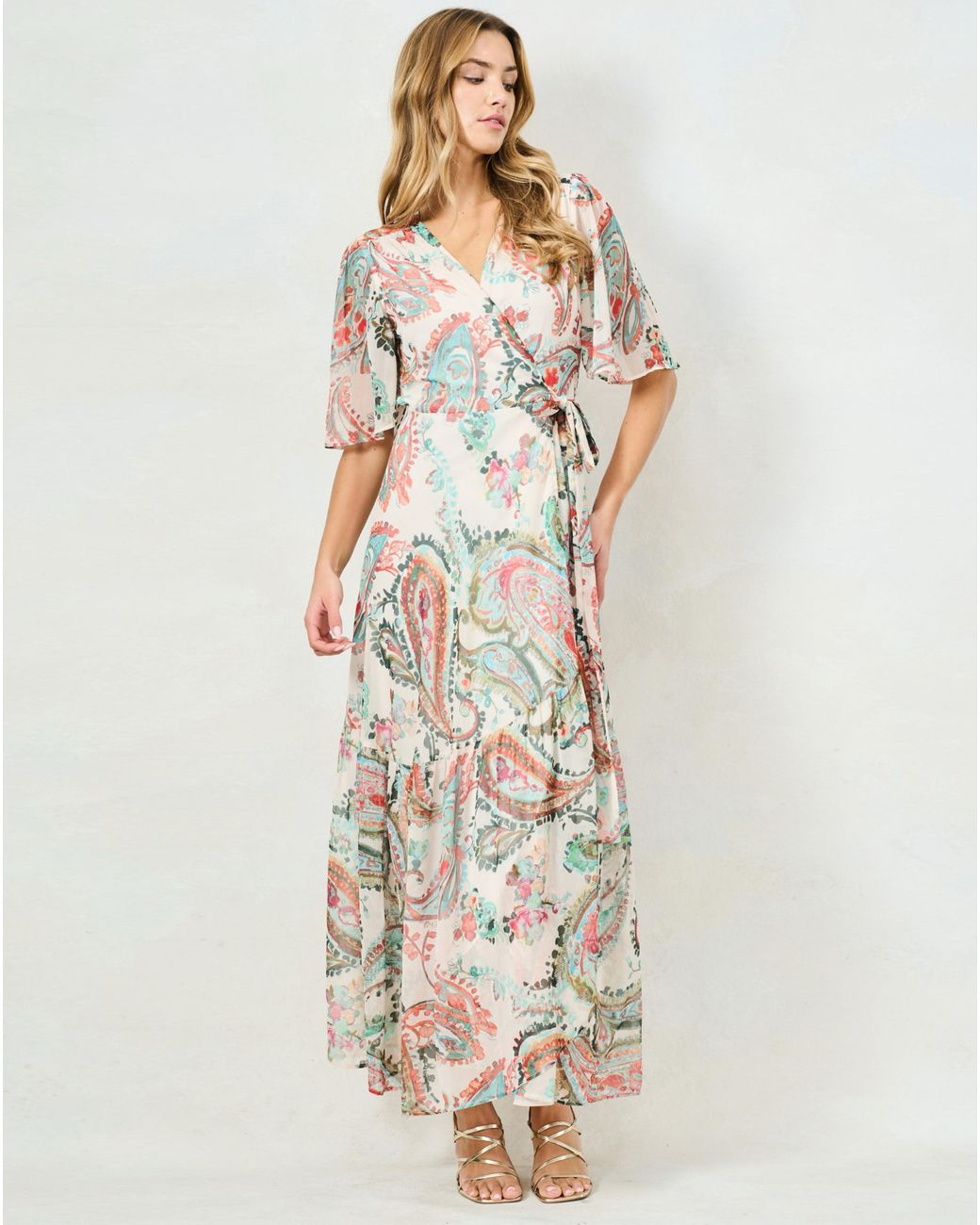 Hope & Ivy White Blanche Maxi Wrap Dress