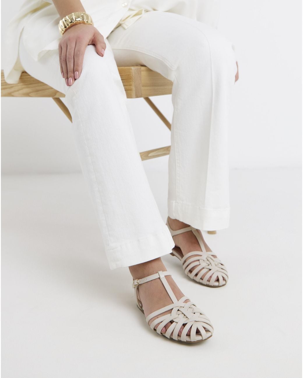 Simply Be White Woven Fisherman Shoes Wide Fit