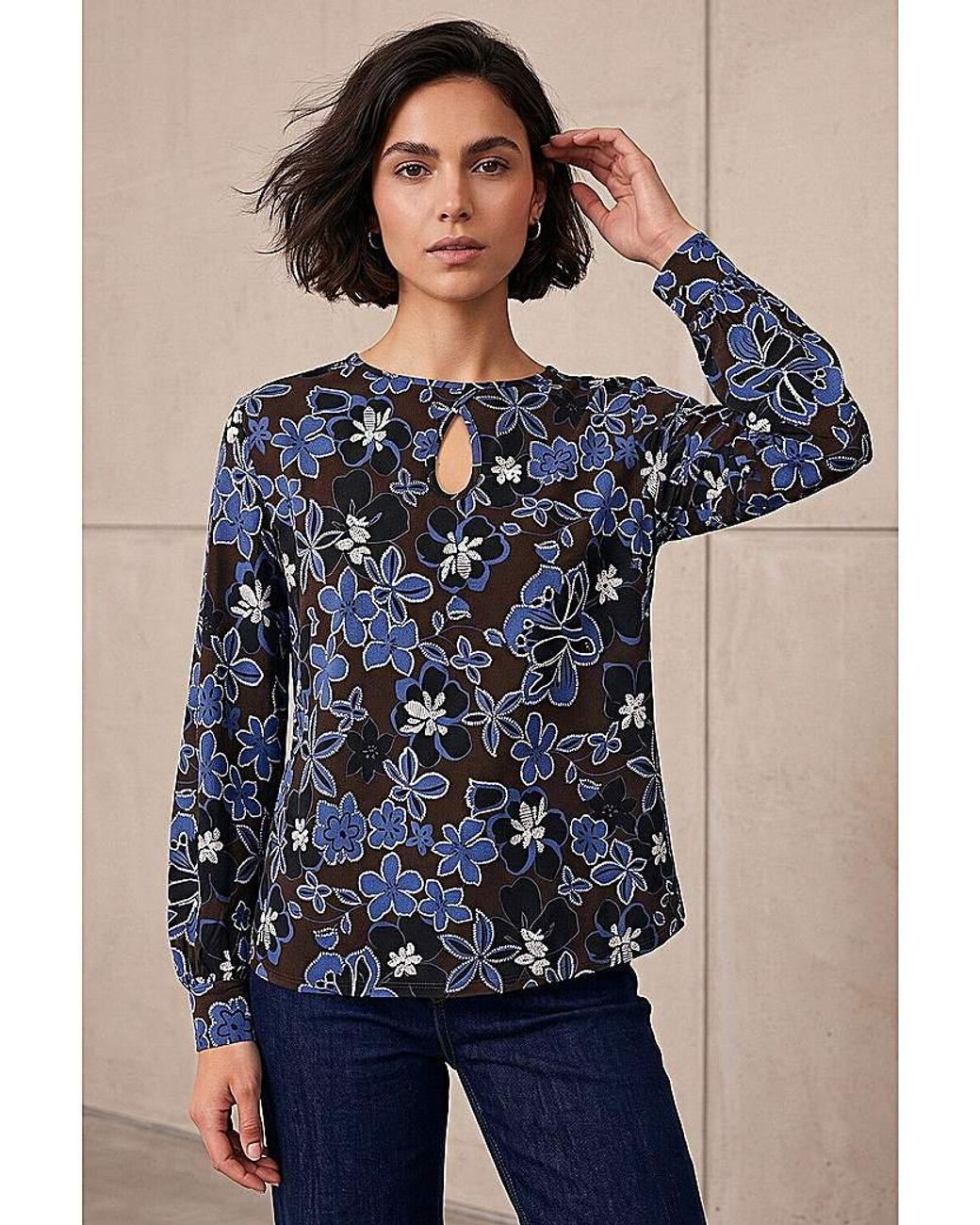 Roman Blue Roman Floral Puff Print Keyhole Top