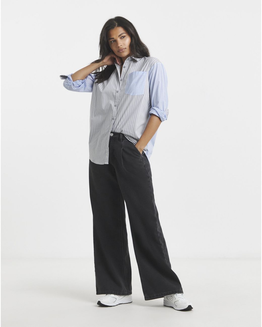 Simply Be Black Pleat Detail Wide Leg Jeans