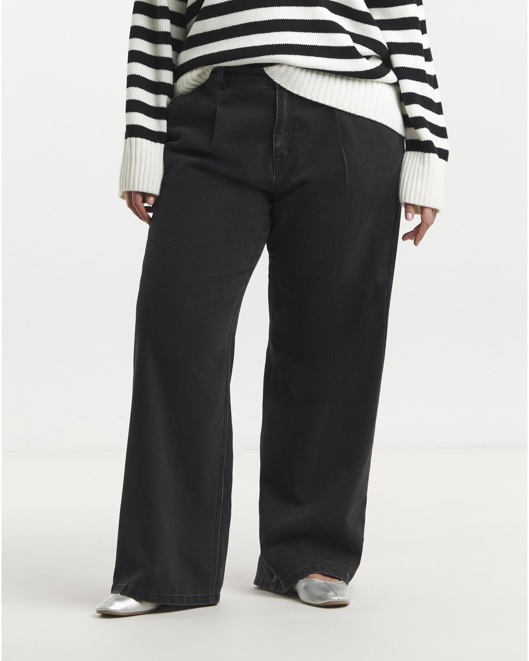 Simply Be Black Pleat Detail Wide Leg Jeans