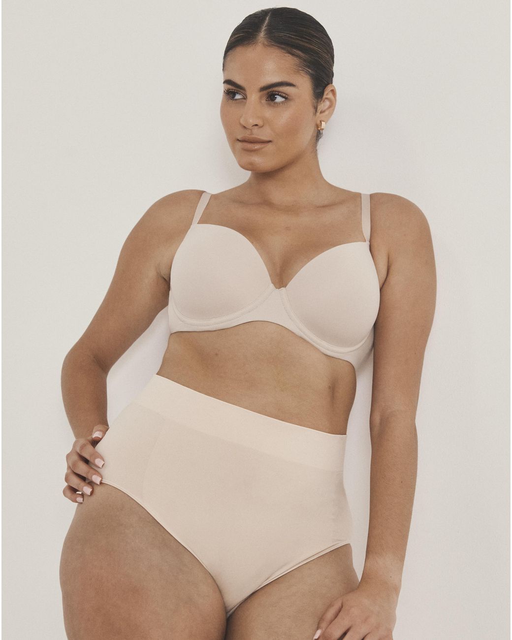 MAGISCULPT Natural Seamfree Shaping Briefs