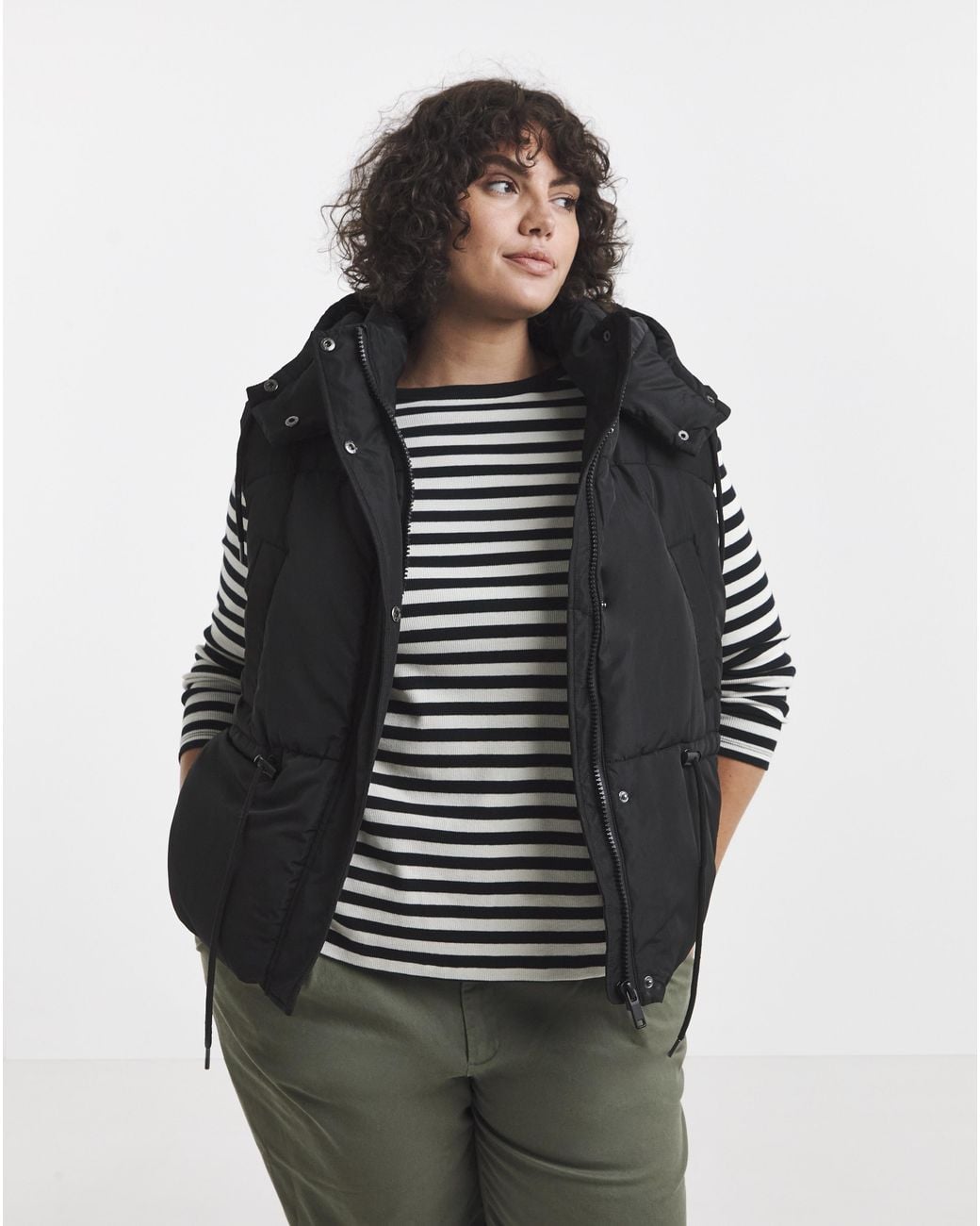 Simply Be Black Short Padded Gilet