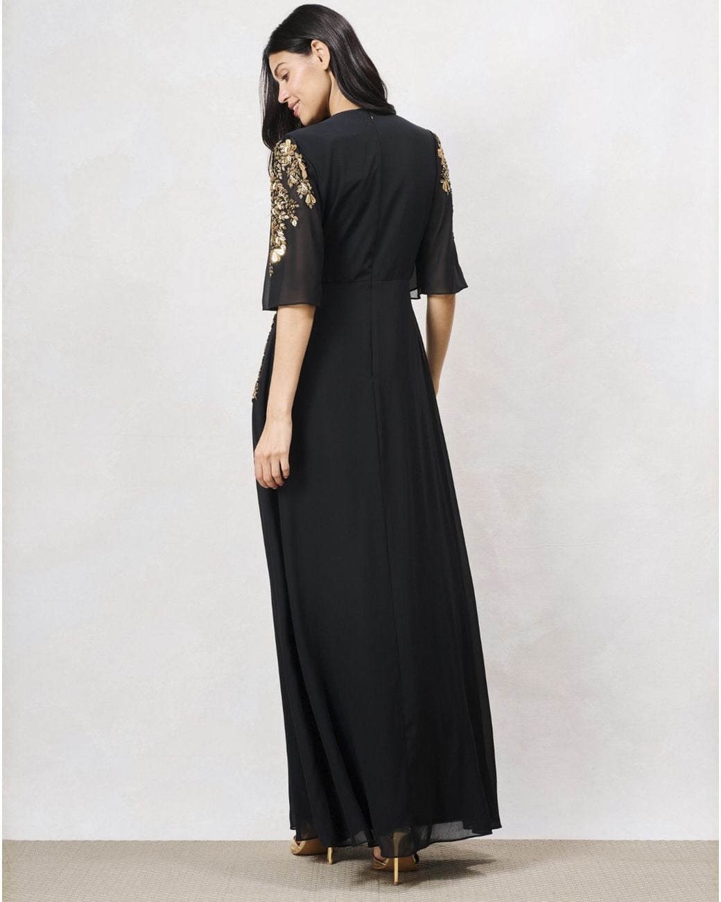 Hope & Ivy Black The Shay Embellished Dress