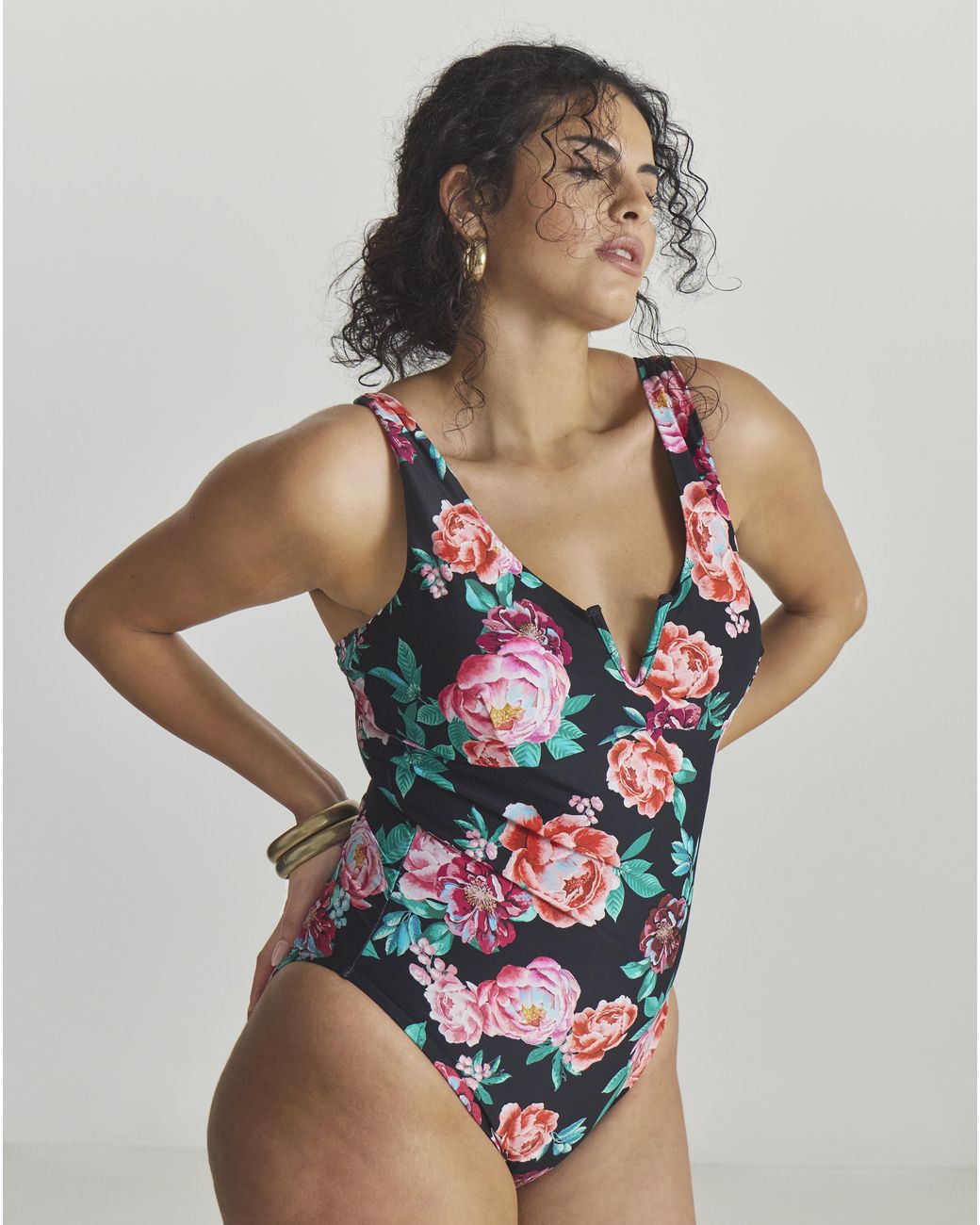 MAGISCULPT Multicolor V Wire Swimsuit