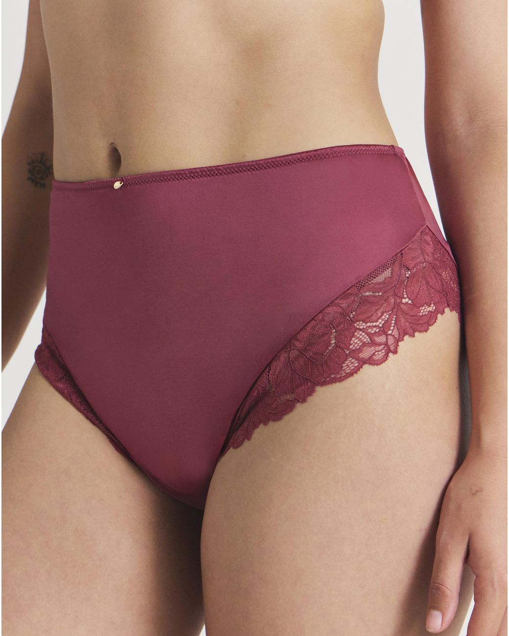 MAGISCULPT Red Magi Smoothing Knickers