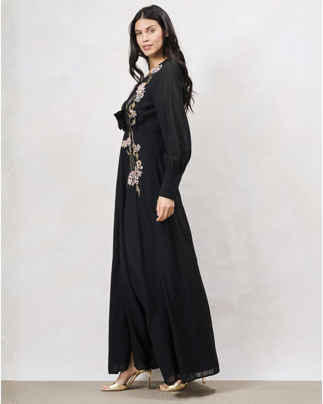 Hope & Ivy Black The Lilibet Embellished Dress