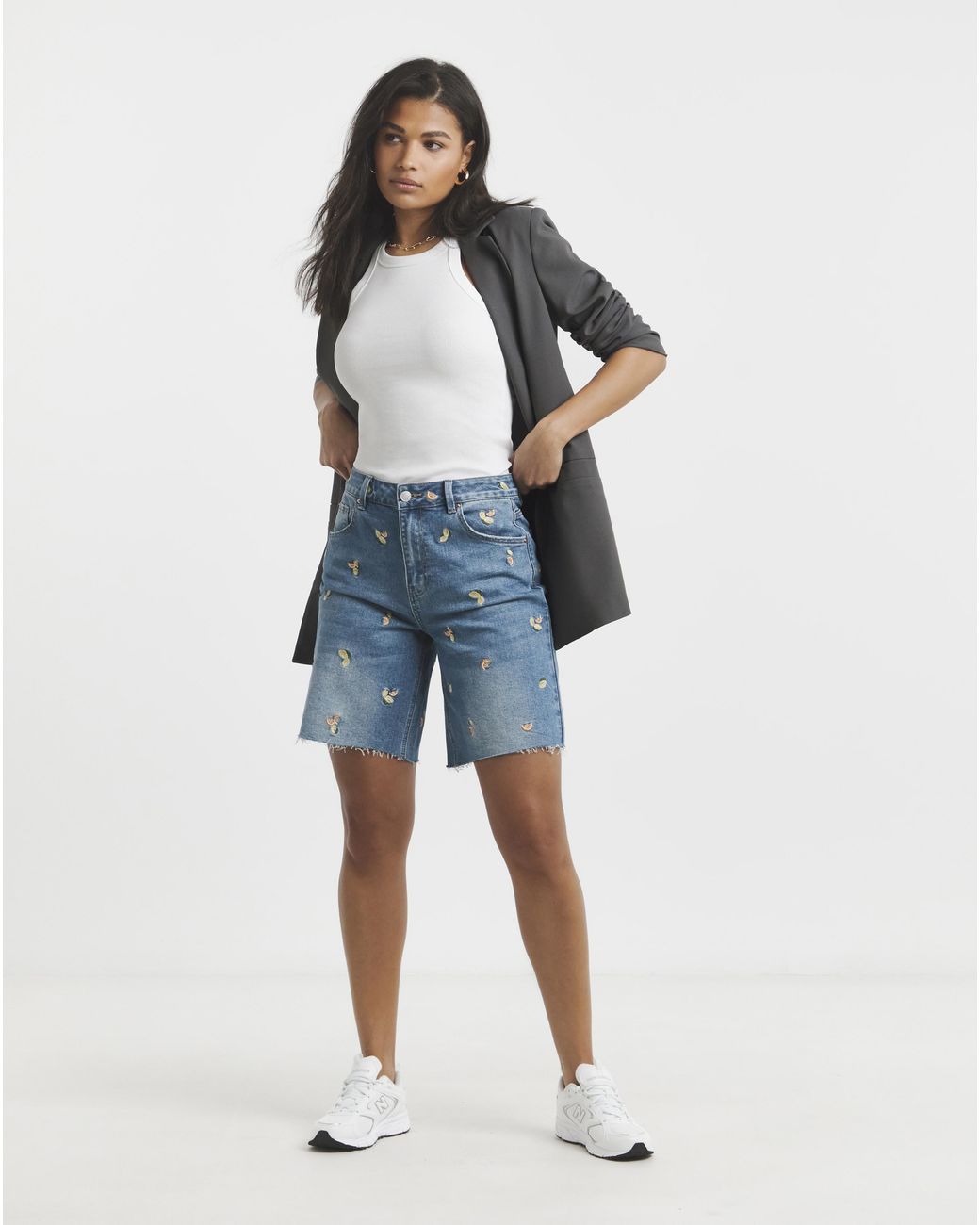 Simply Be Blue Fruit Bermuda Short