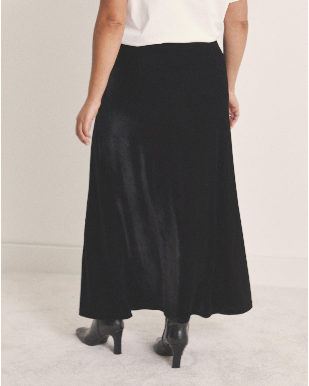 Simply Be Black Velour Midaxi Skirt