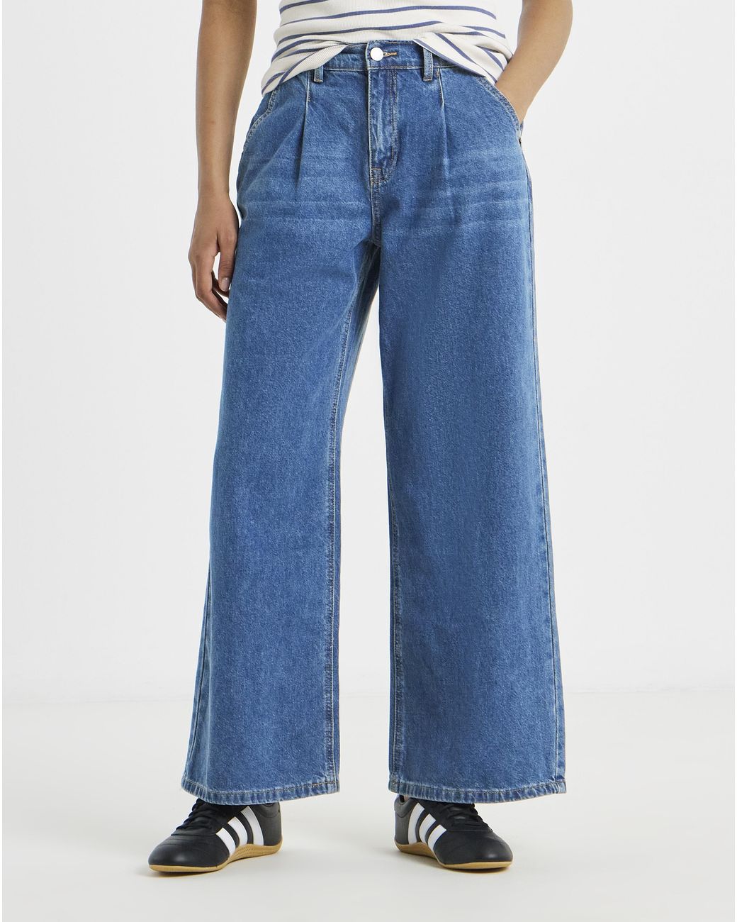 Simply Be Blue Pleat Detail Wide Leg Jeans