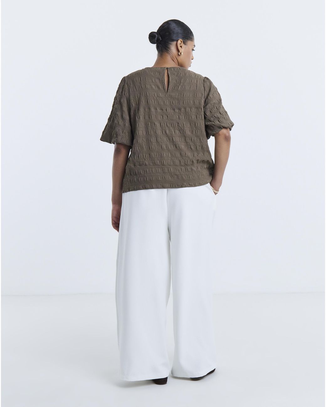 Pieces Brown Penny Short Sleeve Woven Top