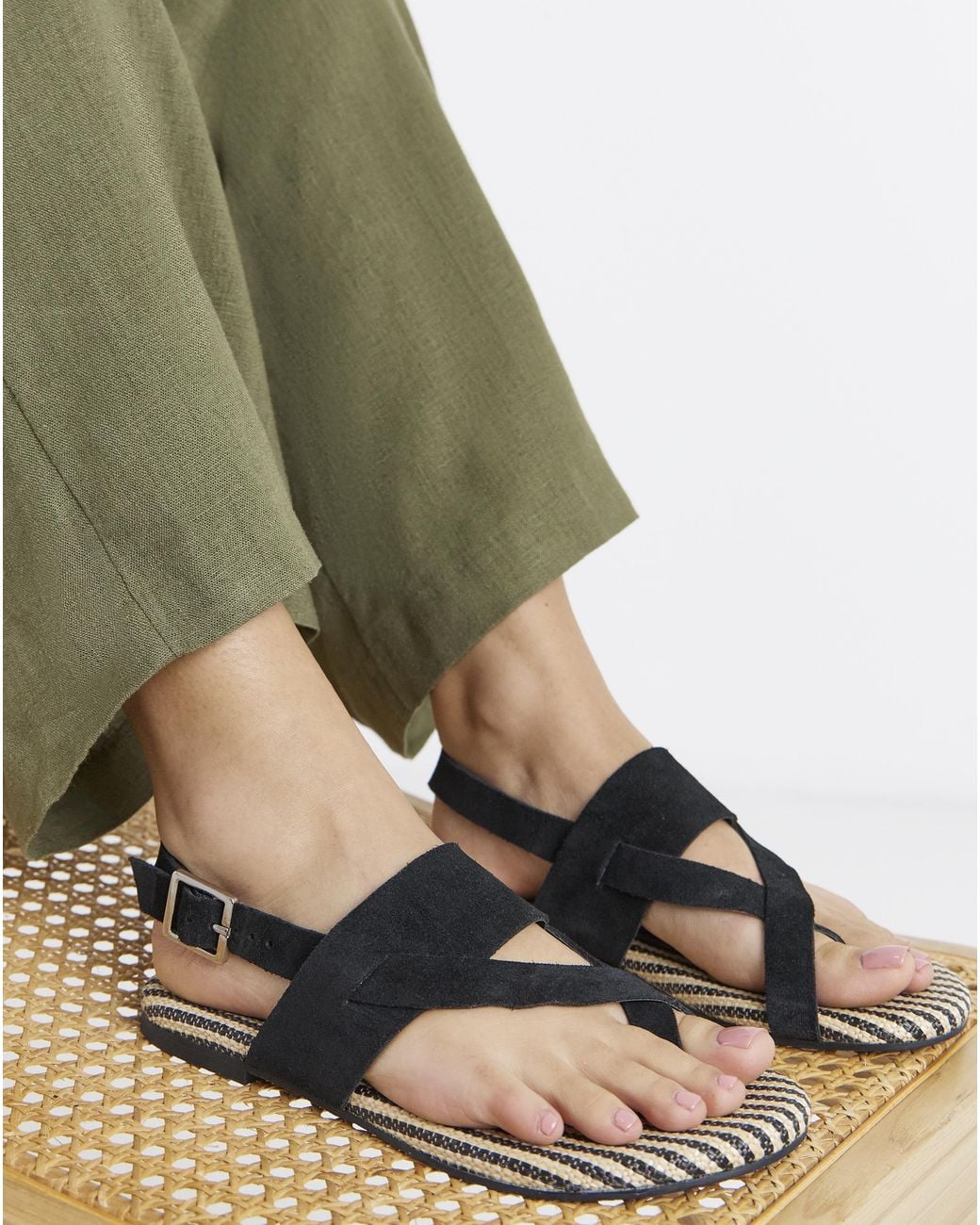 Simply Be Green Toe Post Sandals Extra Wide Fit