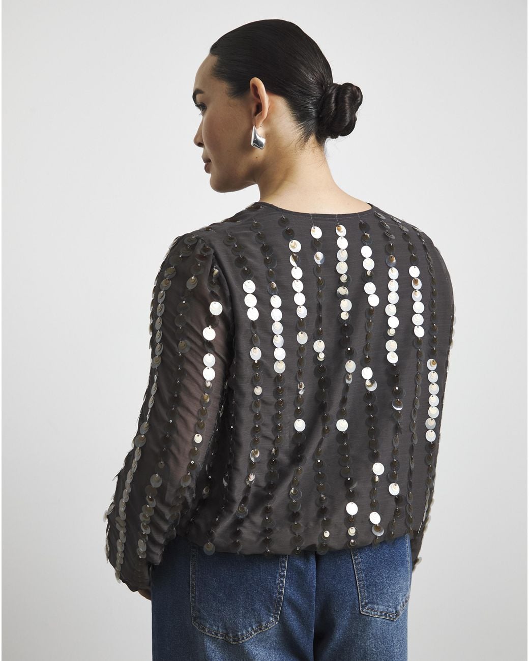 Joanna Hope Gray Sequin Bubble Hem Top