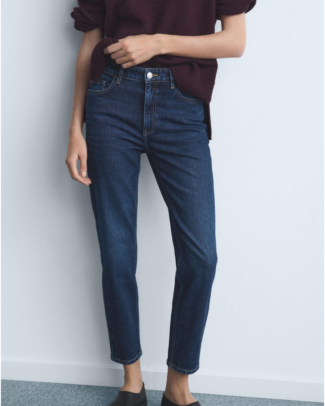 Mango Blue Comfort High-Rise Crop Mom Jean