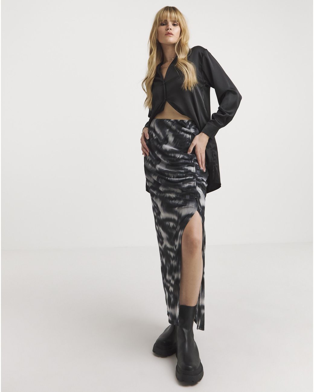Simply Be Multicolor Ruched Detail Mesh Overlay Maxi Skirt