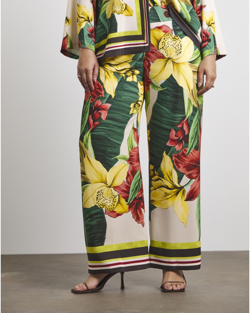 Joanna Hope White Printed Trousers