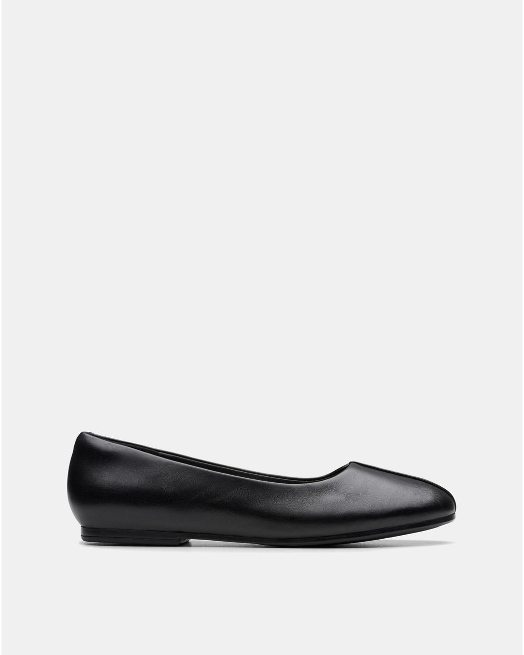 Clarks Black Livia Leather Ballerina D Fit