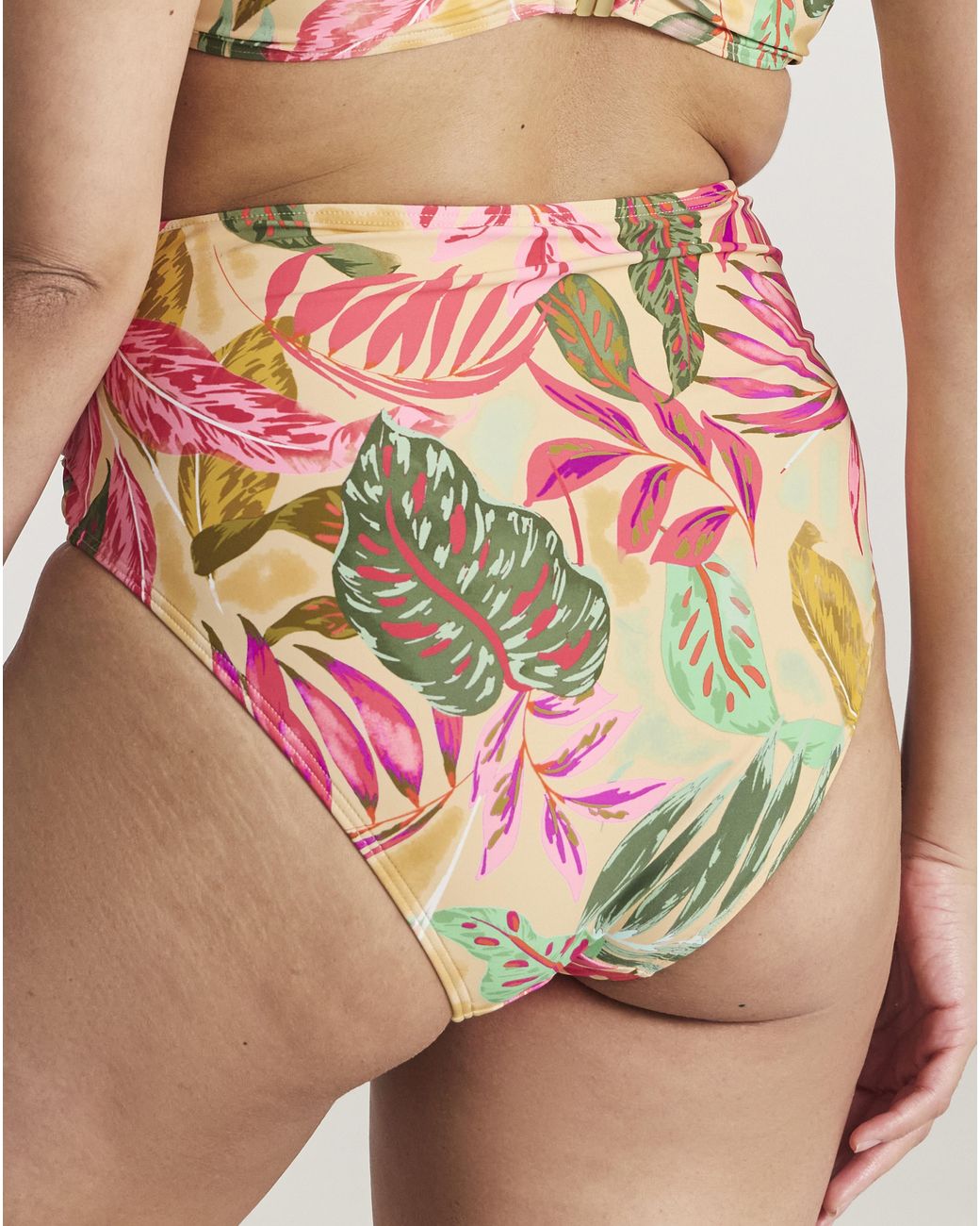 MAGISCULPT Multicolor High Waist Bikini Brief