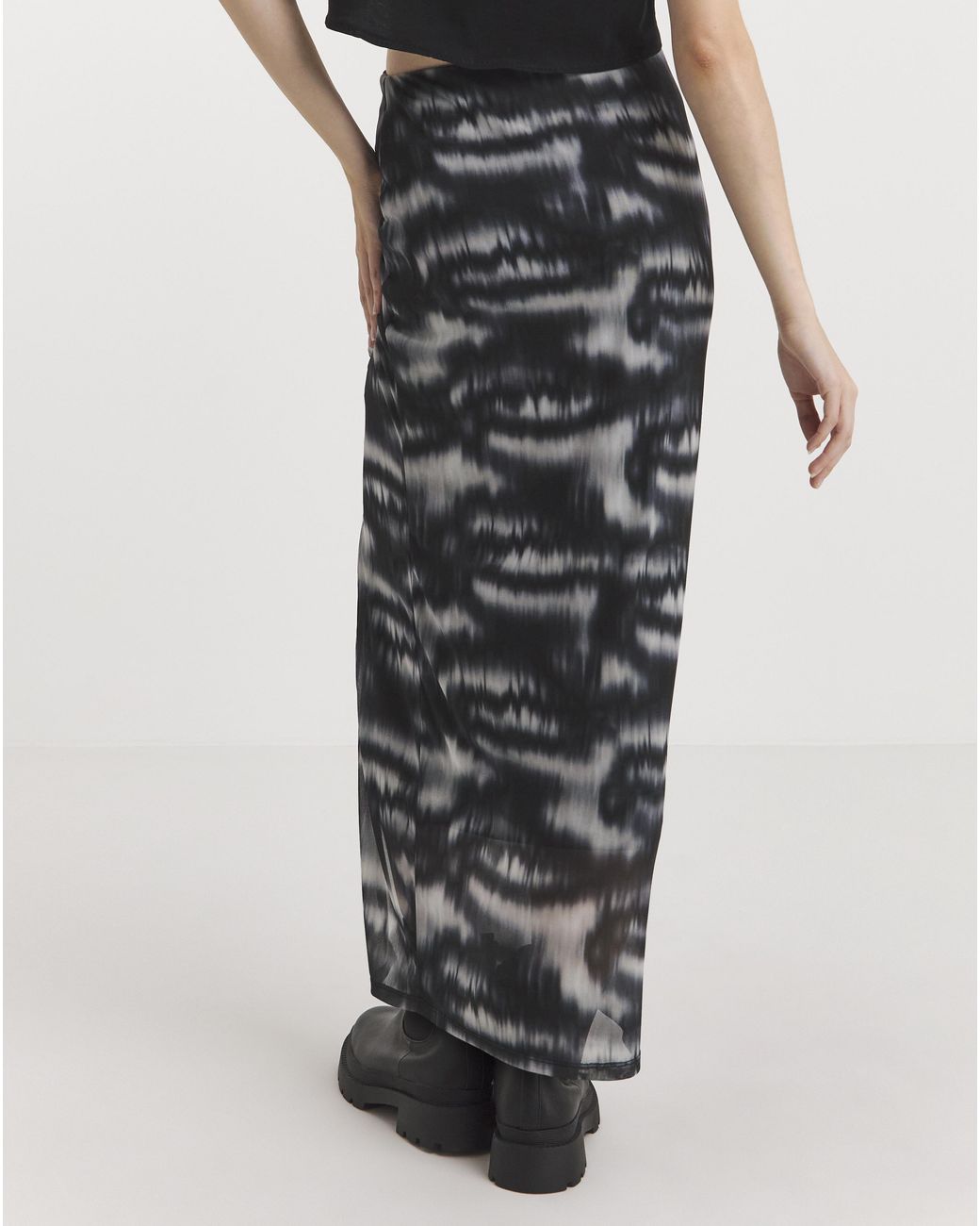 Simply Be Multicolor Ruched Detail Mesh Overlay Maxi Skirt