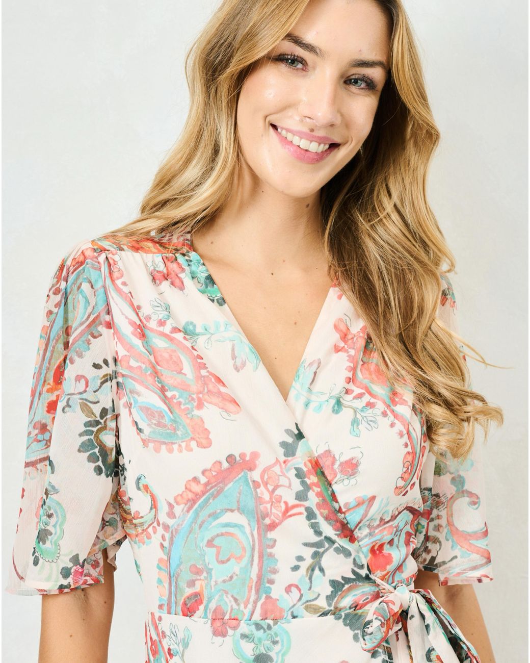 Hope & Ivy White Blanche Maxi Wrap Dress