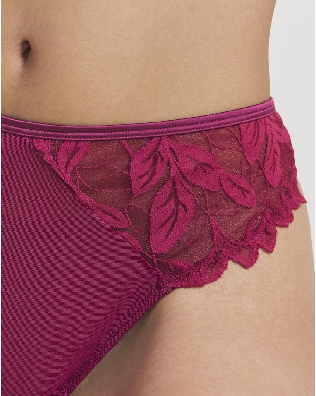 Pretty Secrets Pink Leaf Lace Thong