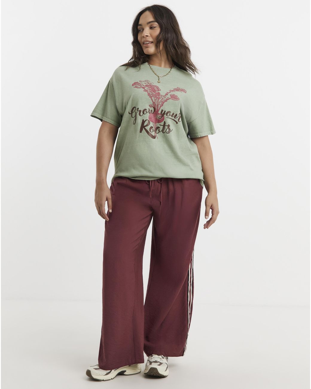 Simply Be Green Beetroot Graphic T-Shirt