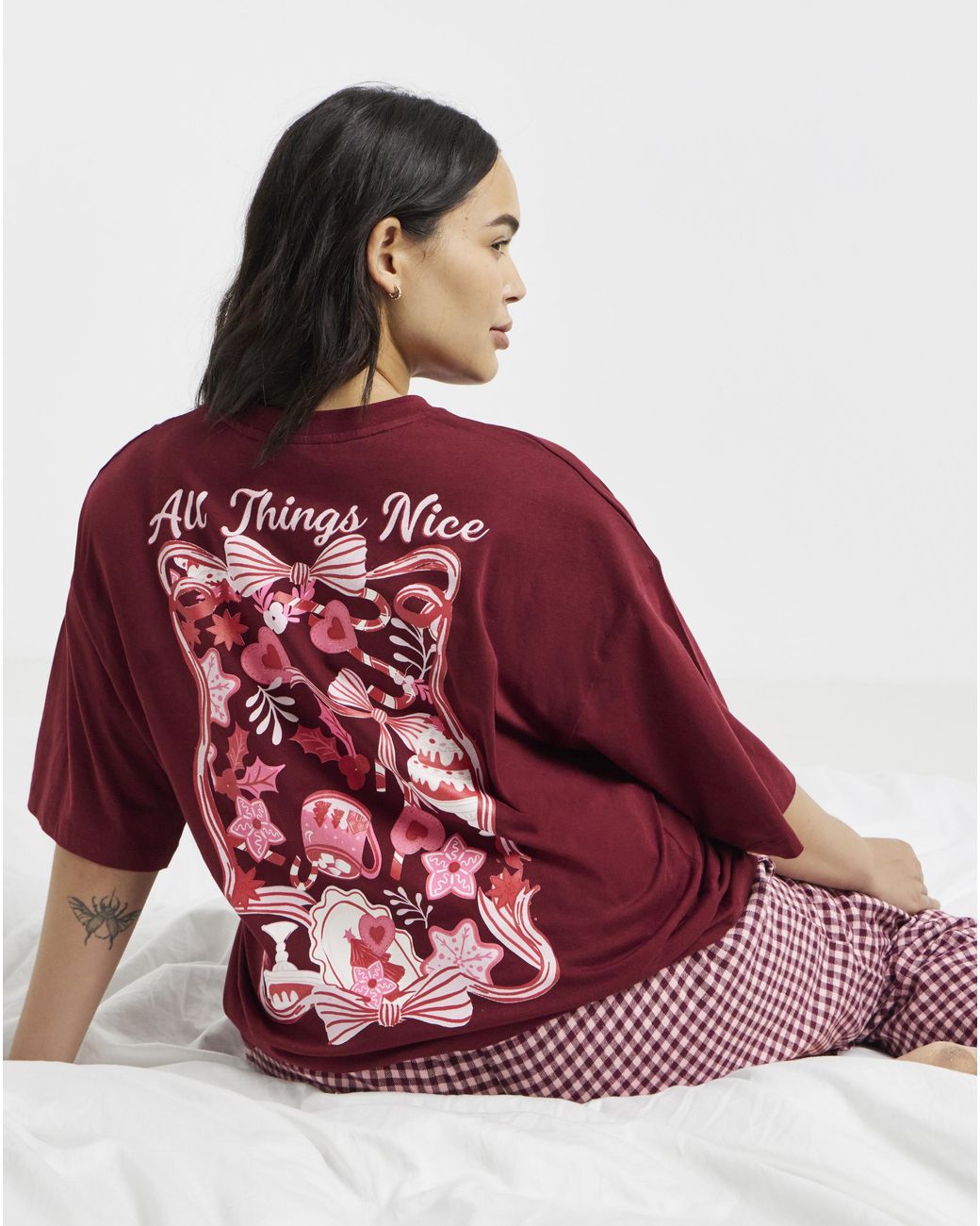 Pretty Secrets Red Cake Graphic Pyjama Set