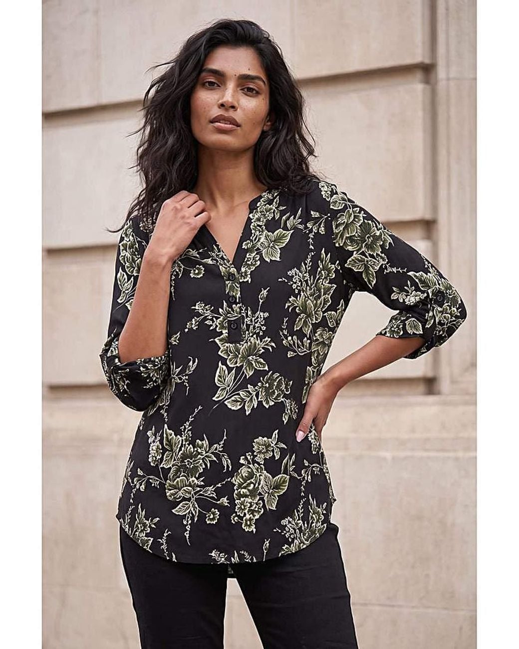 Roman Black Roman Floral Puff Print Stretch Shirt