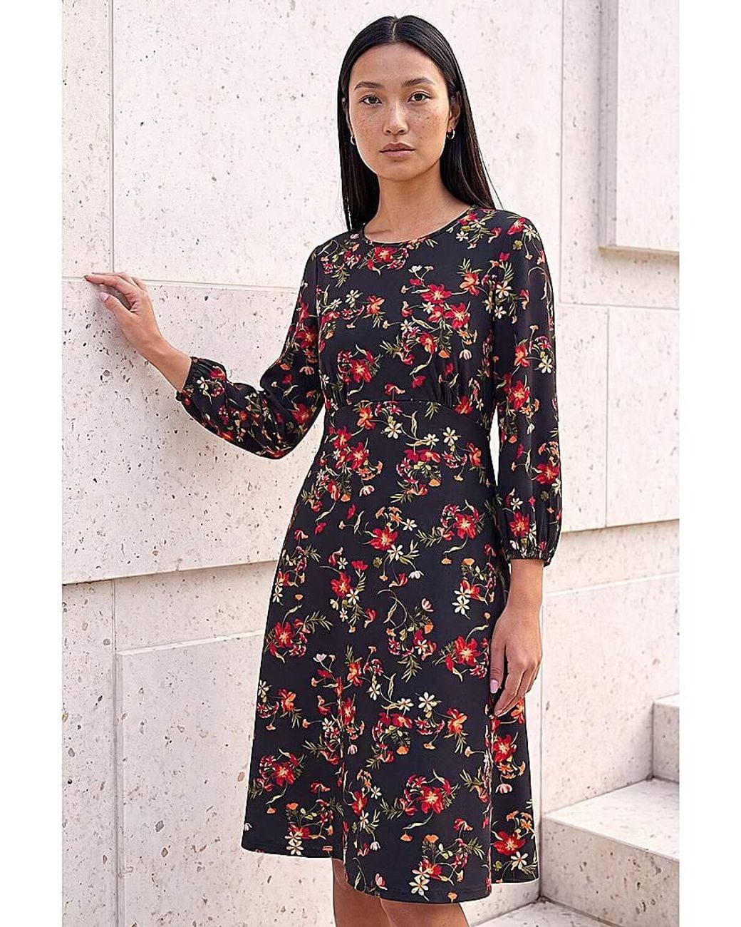 Roman Red Roman Floral Print Stretch Dress