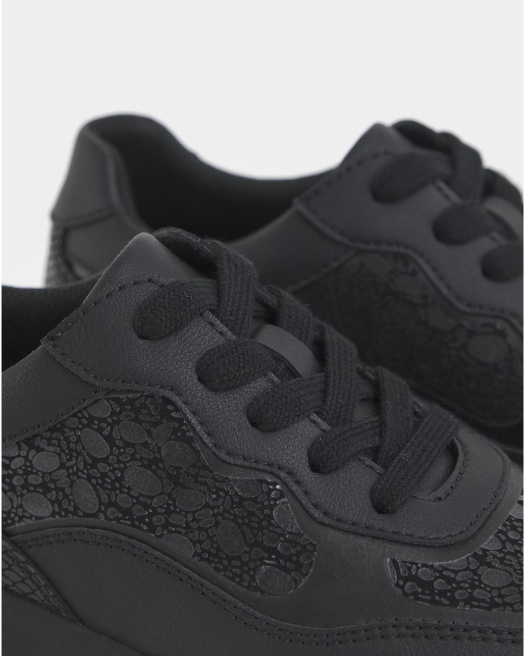 Heavenly Soles White Lace Up Trainer Detail Eee Fit
