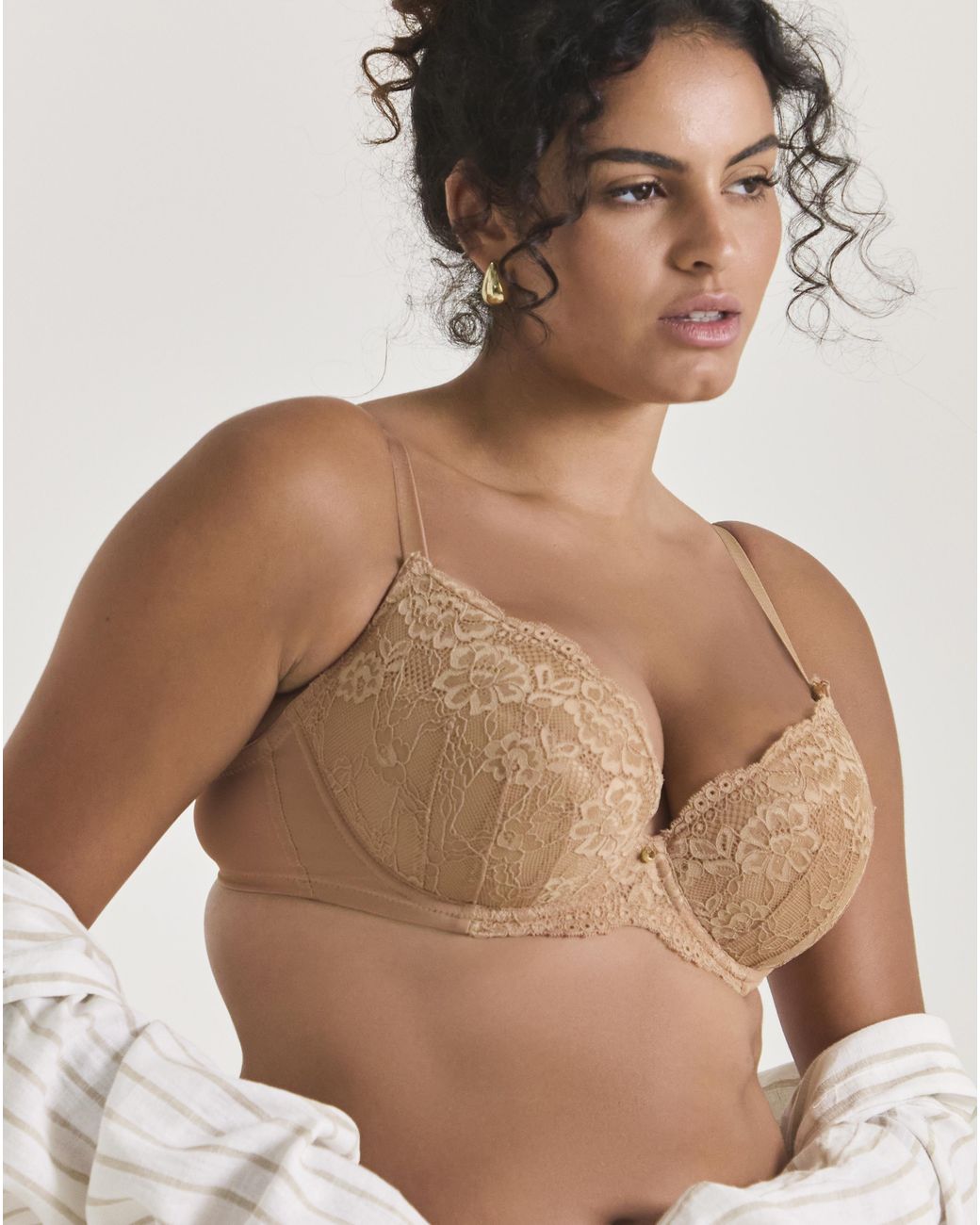 Ann Summers Natural Sexy Lace Plunge Bra Nude1