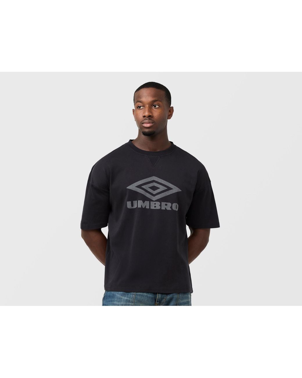 Umbro Black Sports Culture Washed Boxy T-Shirt for men