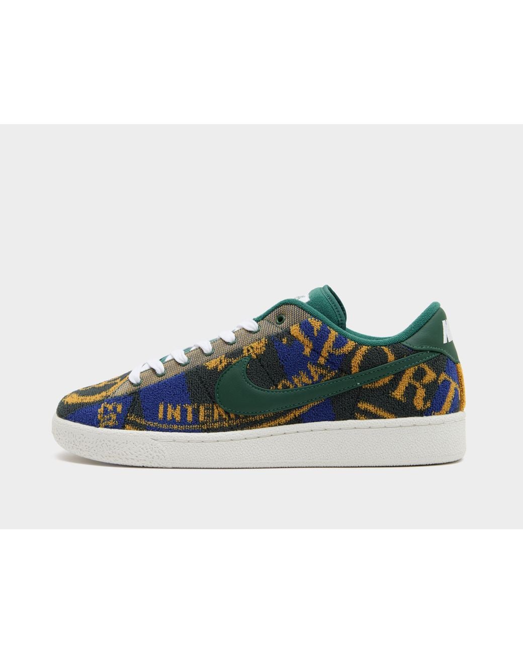 Nike Green Tennis Classic Prm for men