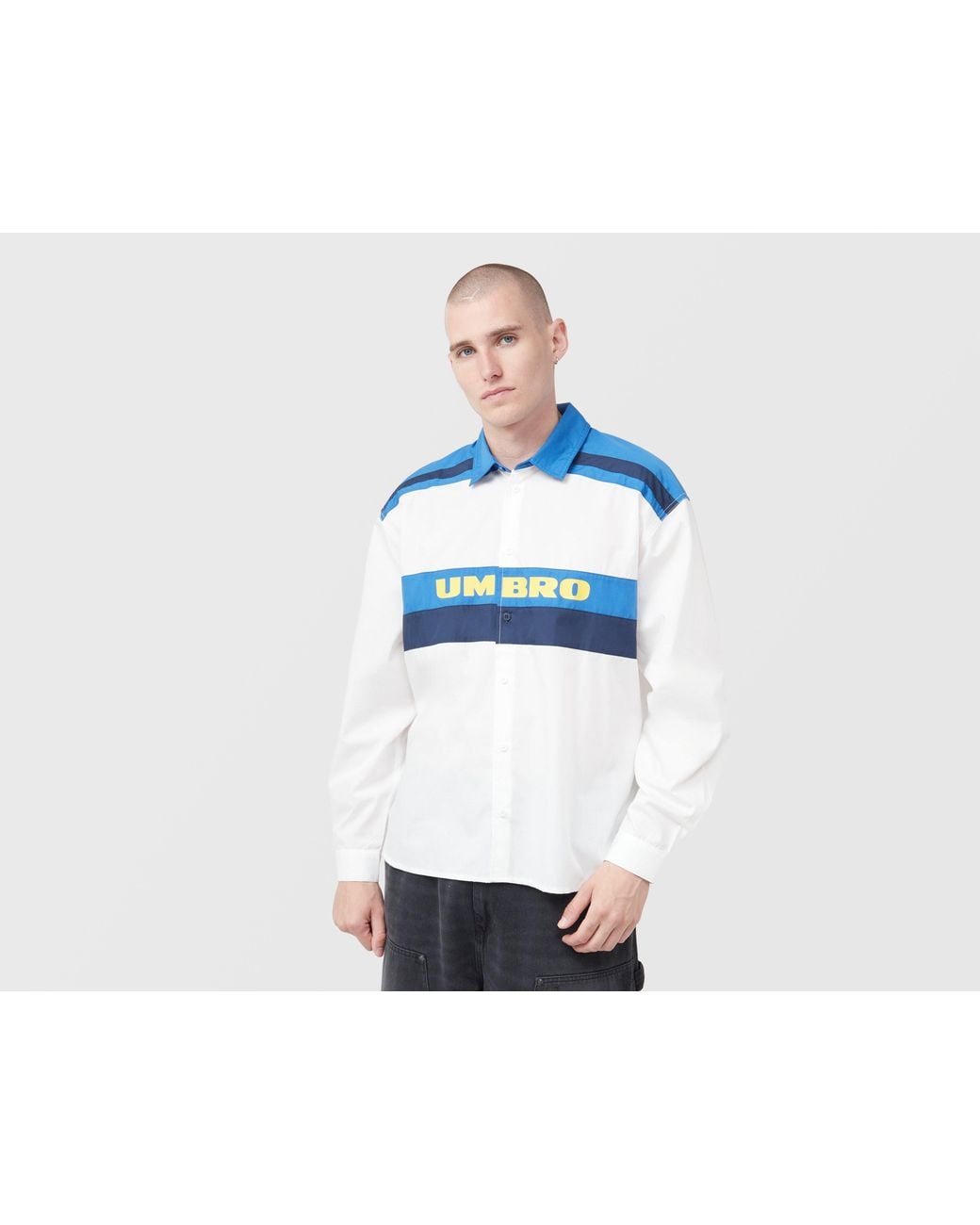 Umbro Black Sports Culture Boxy Long Sleeve Shirt for men