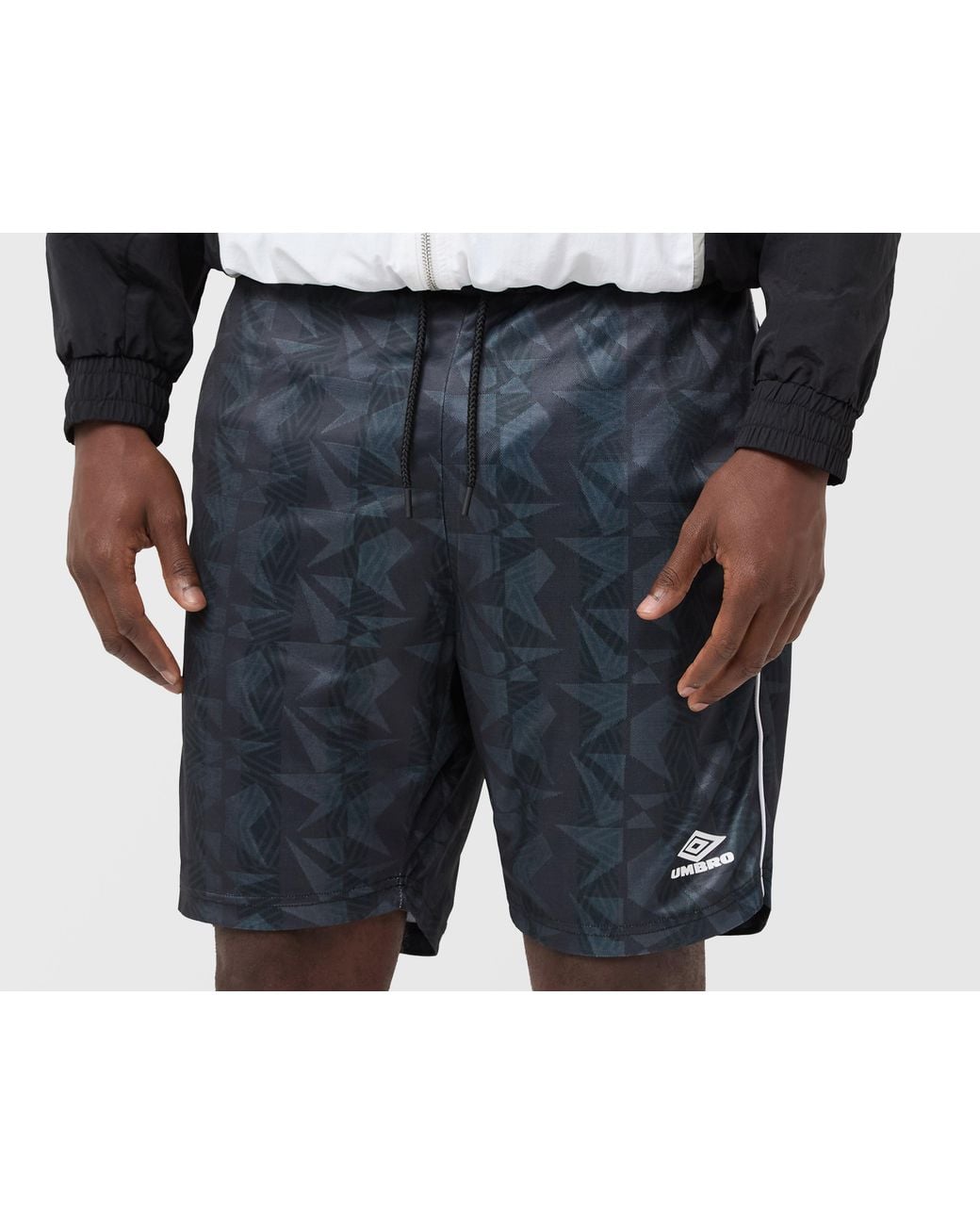 Umbro Black Sports Culture Football Shorts for men