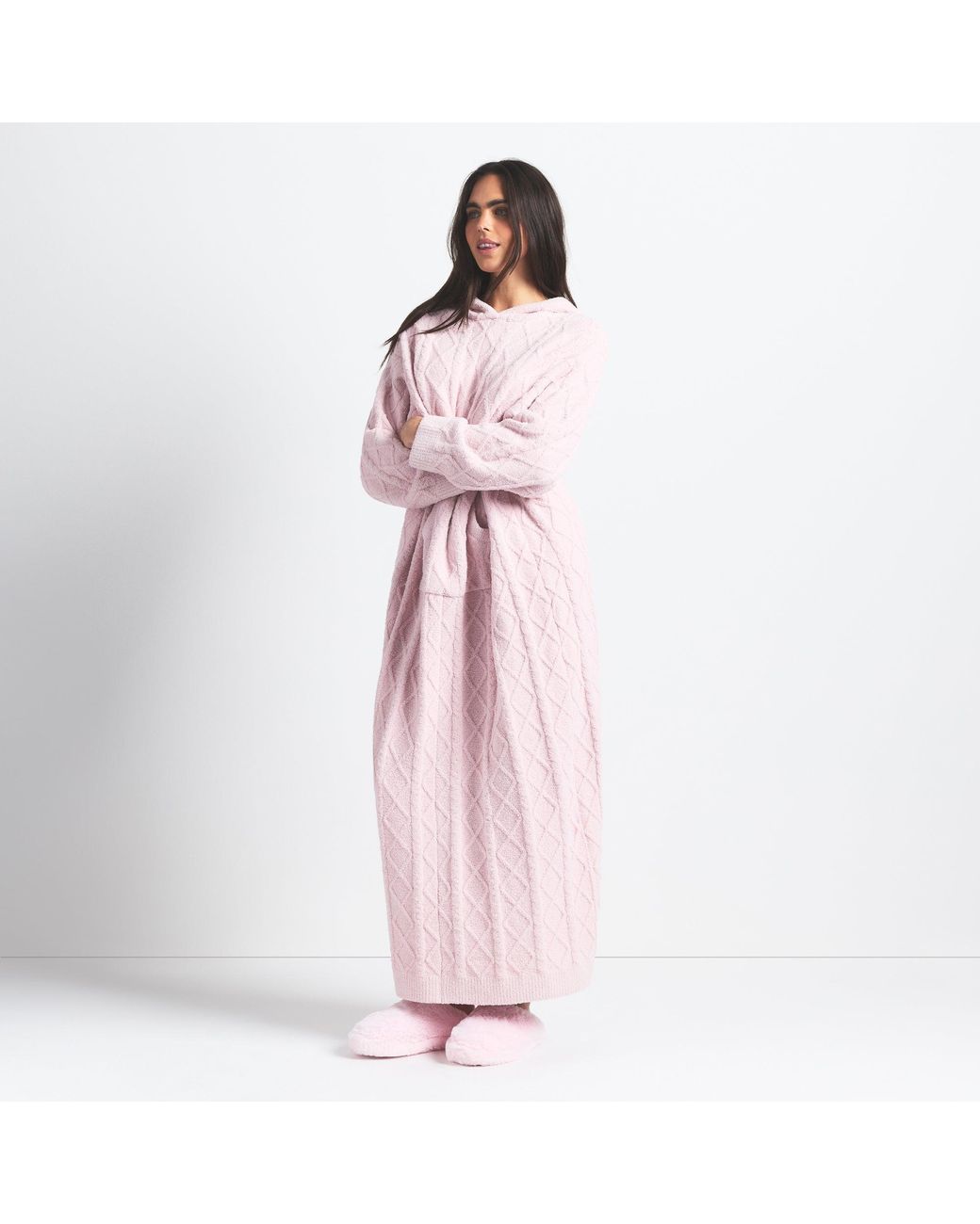 Skims Oversized Cableknit Long Dress in Pink | Lyst Skims Oversized Cableknit Long Dress in Pink | Lyst