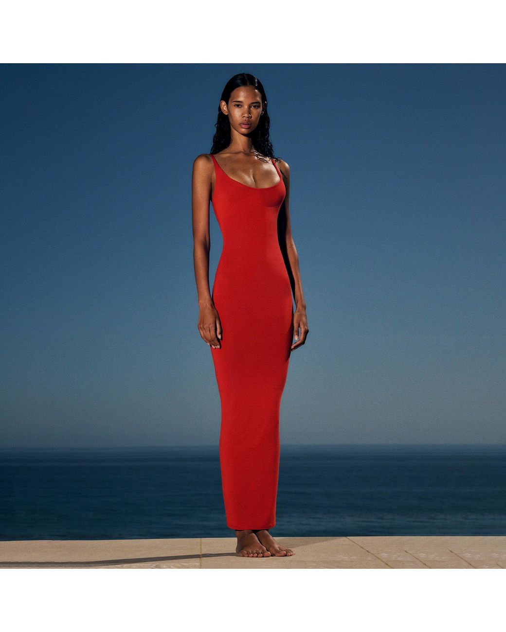 dresses with red roses Summer Rose Gown– Teuta Matoshi SIZE:Custom Measurements Brand_Marc Defang This custom fabric is Luxury Long-Sleeve Off-Shoulder Lace