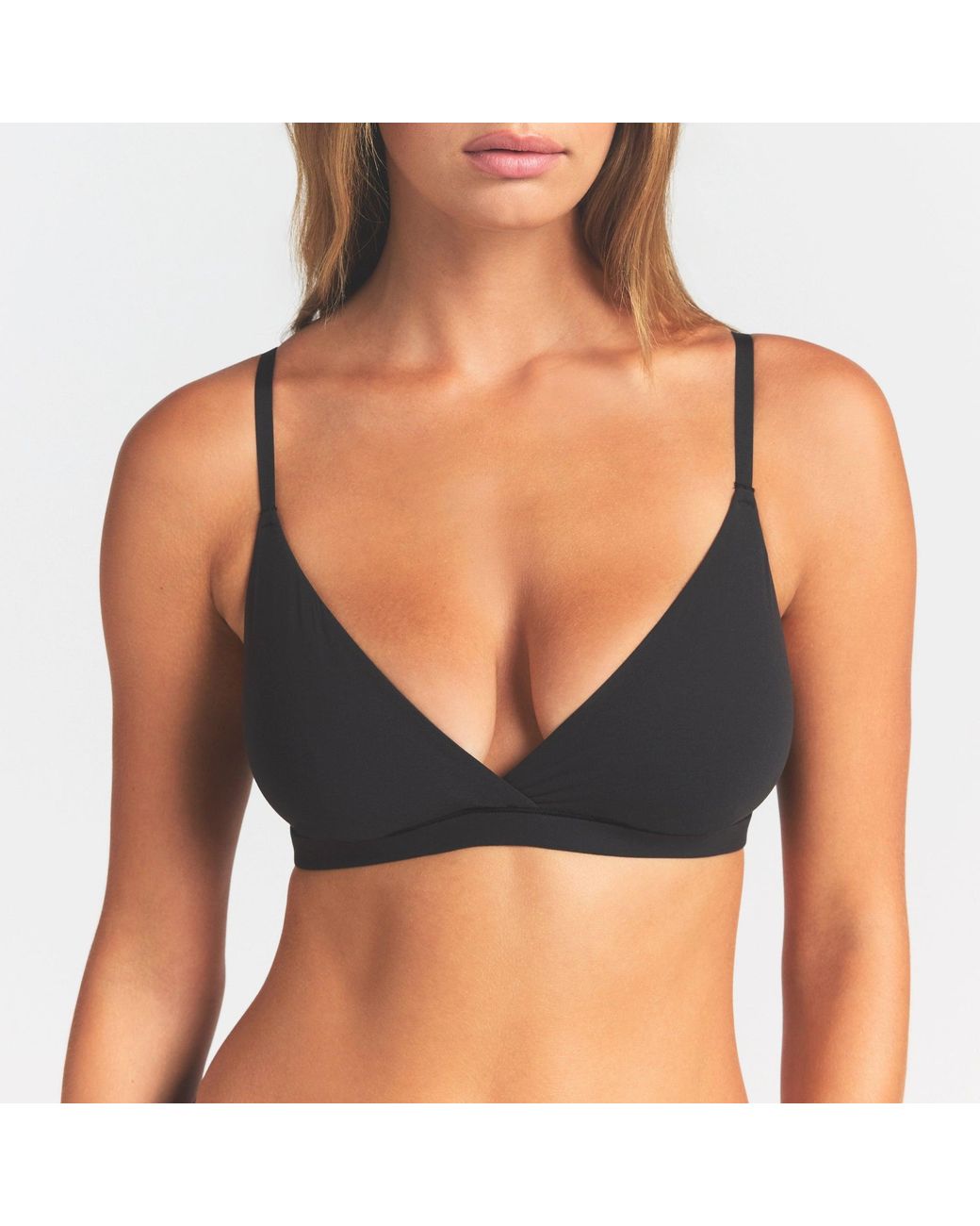 Skims Black Fits Everybody Crossover Bralette