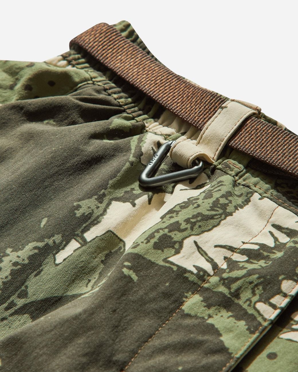 Nike Green Women S Acg Smith Summit Skirt Light Khaki / Cargo Khaki / Mosswood Brown