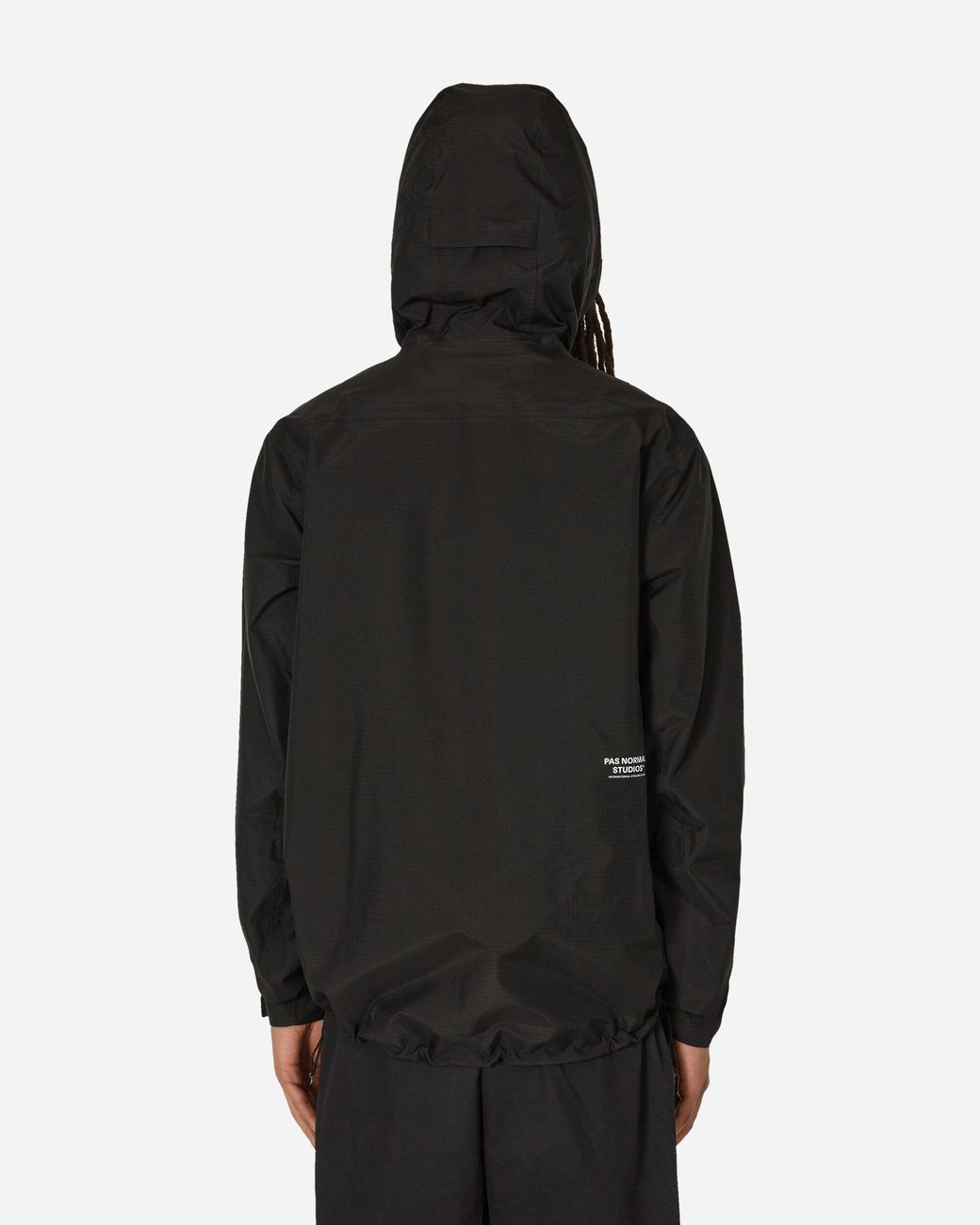 pas-normal-studios-Black-Off-
