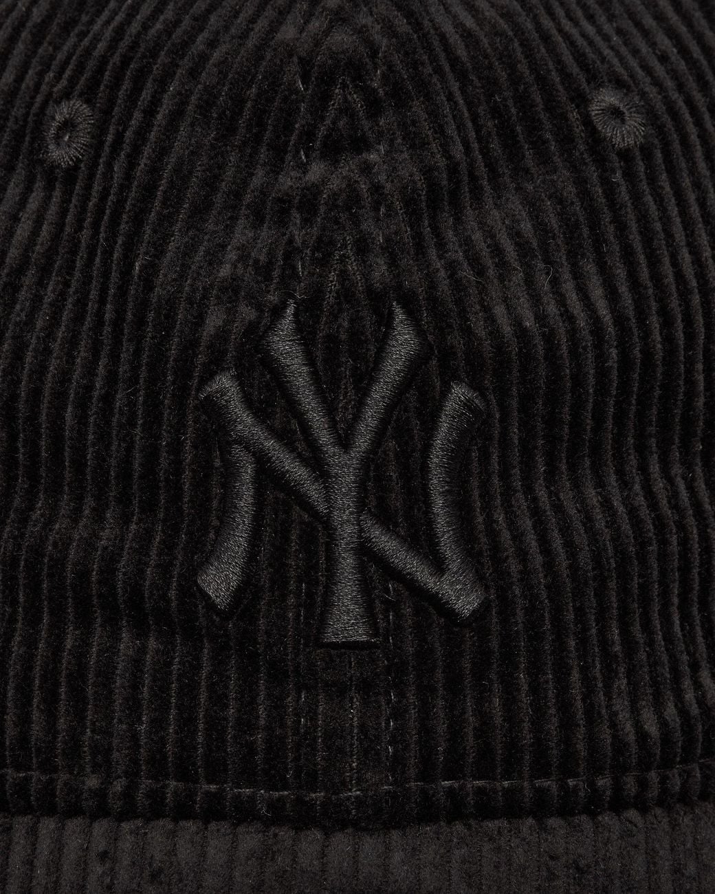 KTZ Black New York Yankees Mlb Cord 9Twenty Adjustable Cap for men