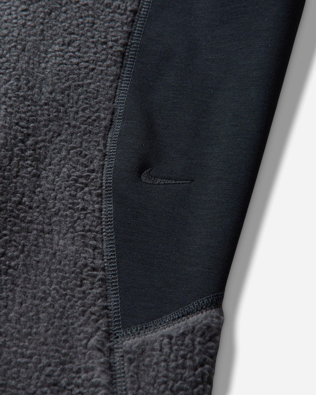 Nike Gray Tech Boreas Therma-Fit Open-Hem Pants Anthracite for men