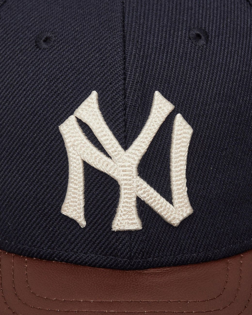 KTZ Blue Yankees Mlb Leather Visor 9forty M-crown Adjustable Cap Dark Brown for men